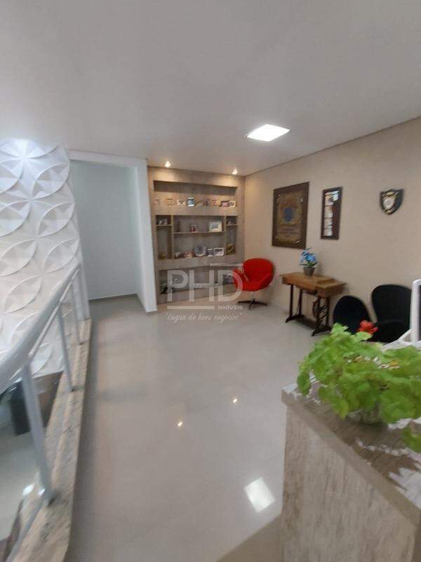 Sobrado à venda com 3 quartos, 309m² - Foto 28