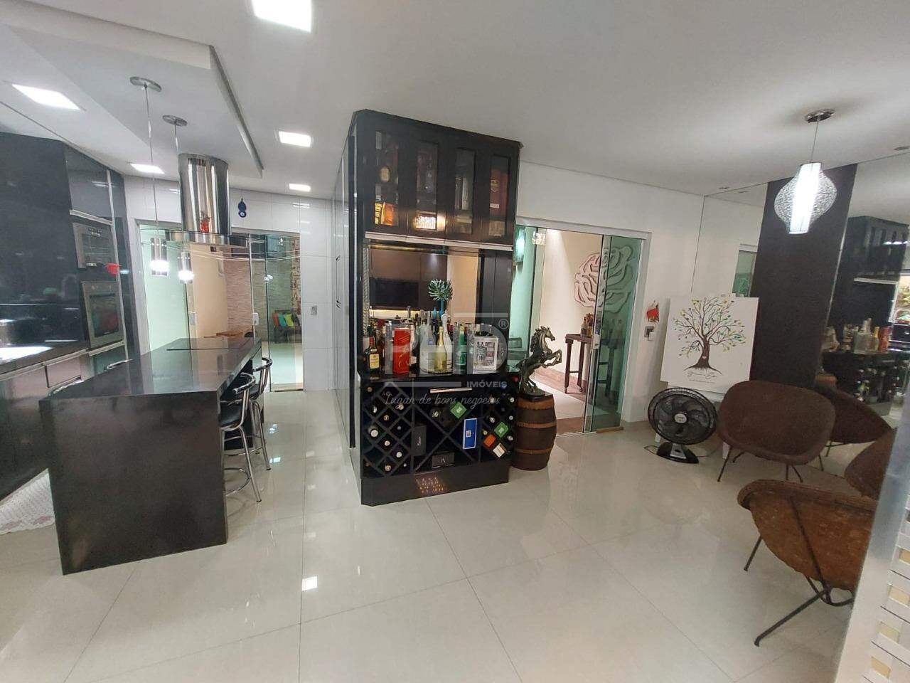 Sobrado à venda com 3 quartos, 309m² - Foto 34