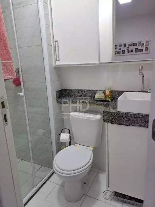 Apartamento à venda com 2 quartos, 75m² - Foto 12