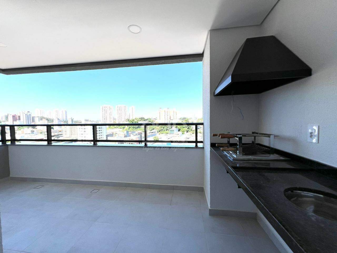 Apartamento à venda com 3 quartos, 75m² - Foto 1