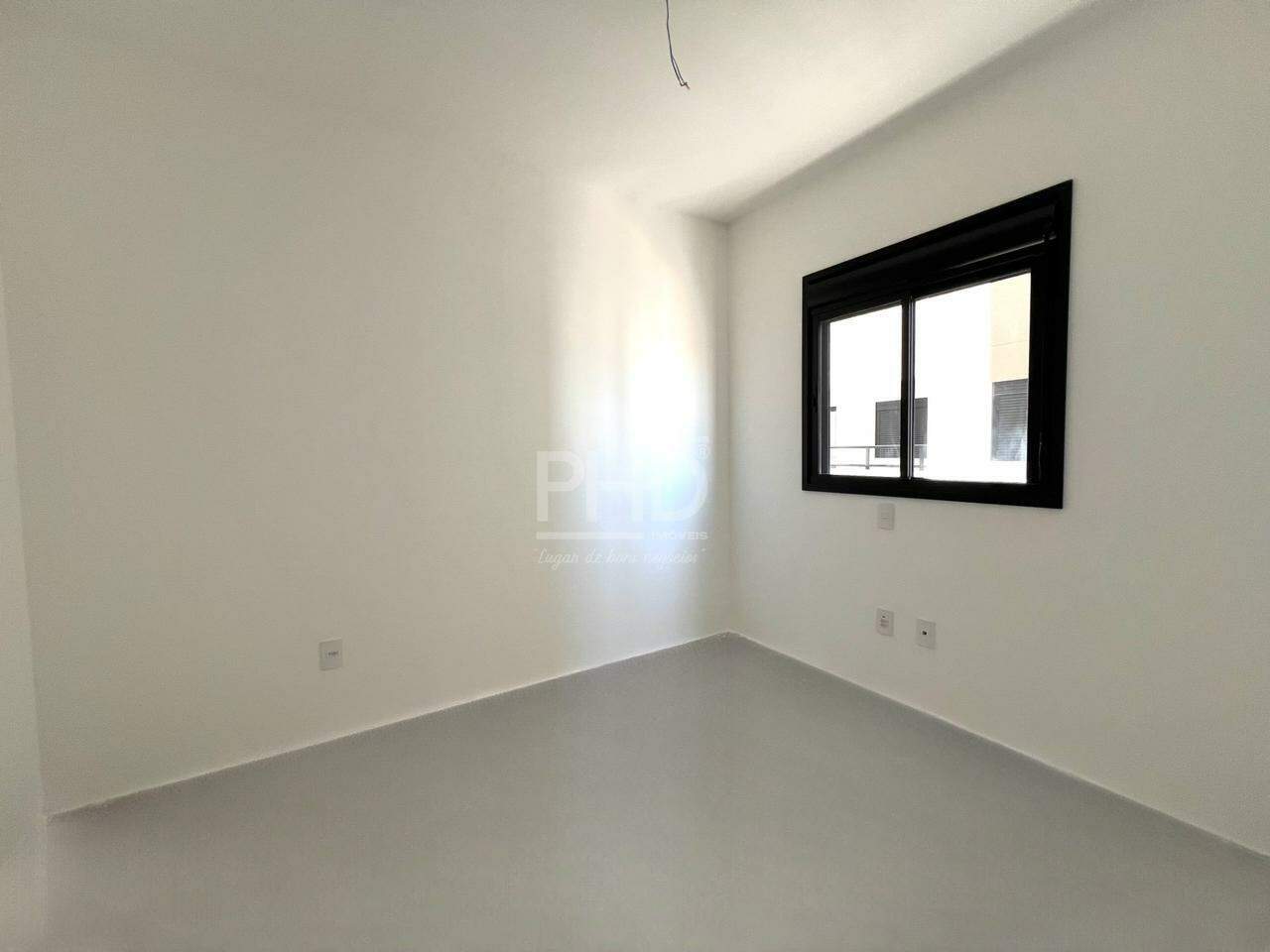 Apartamento à venda com 3 quartos, 75m² - Foto 10