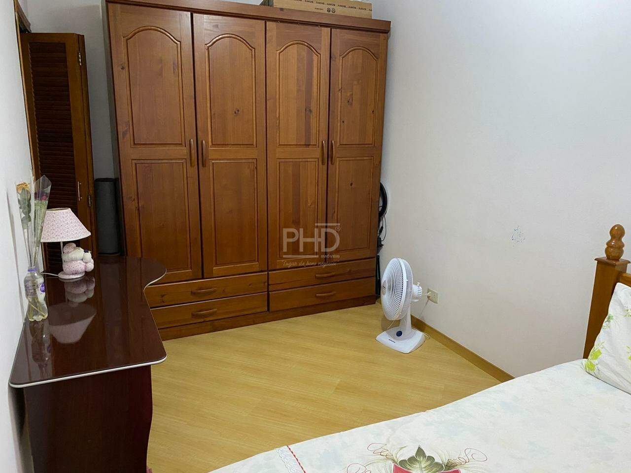 Apartamento para alugar com 3 quartos, 170m² - Foto 14