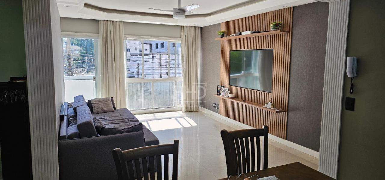 Apartamento à venda com 2 quartos, 90m² - Foto 1