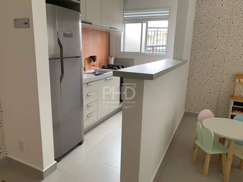 Apartamento para alugar com 2 quartos, 48m² - Foto 15