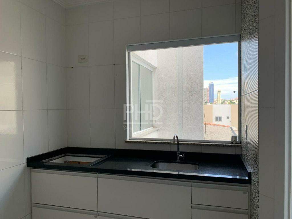 Cobertura à venda com 2 quartos, 120m² - Foto 3