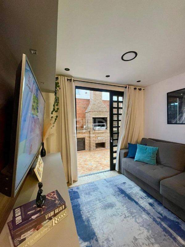 Sobrado à venda com 3 quartos, 120m² - Foto 4