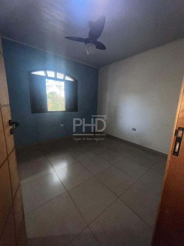 Sobrado à venda com 4 quartos, 200m² - Foto 6