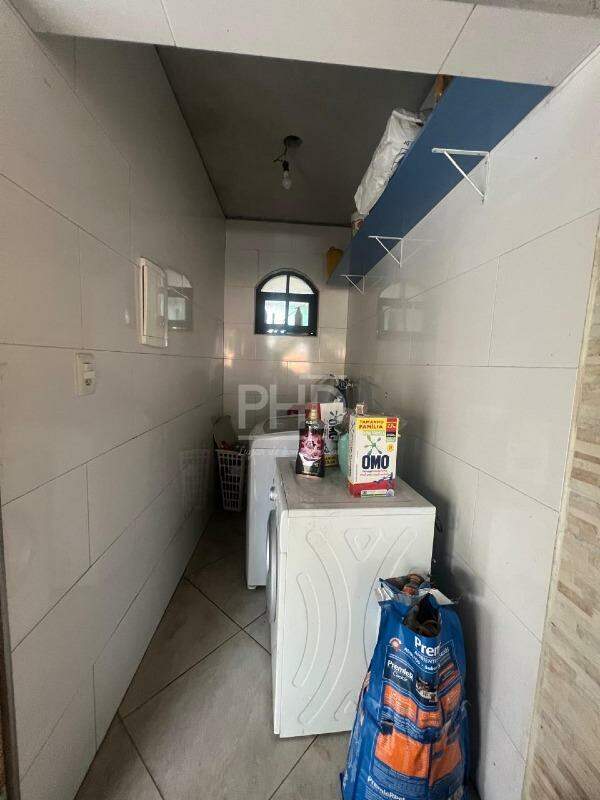 Sobrado à venda com 4 quartos, 200m² - Foto 16