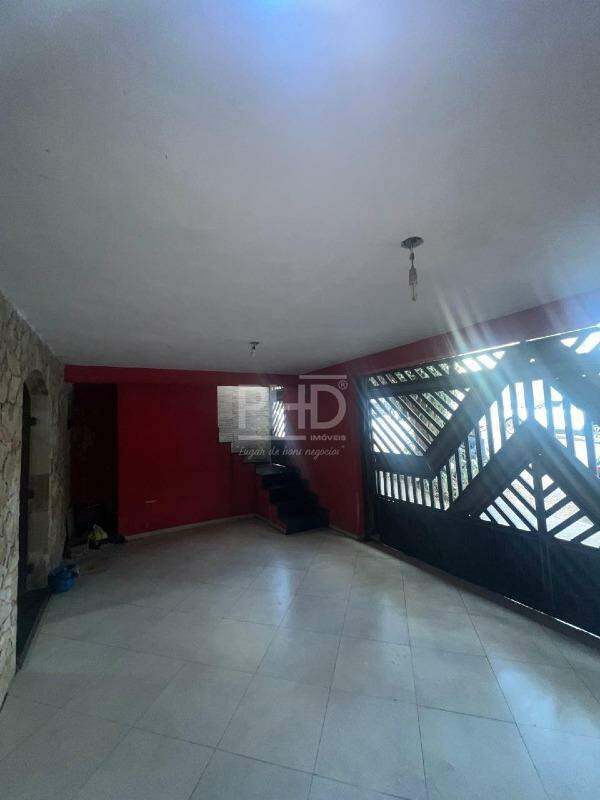 Sobrado à venda com 4 quartos, 200m² - Foto 19