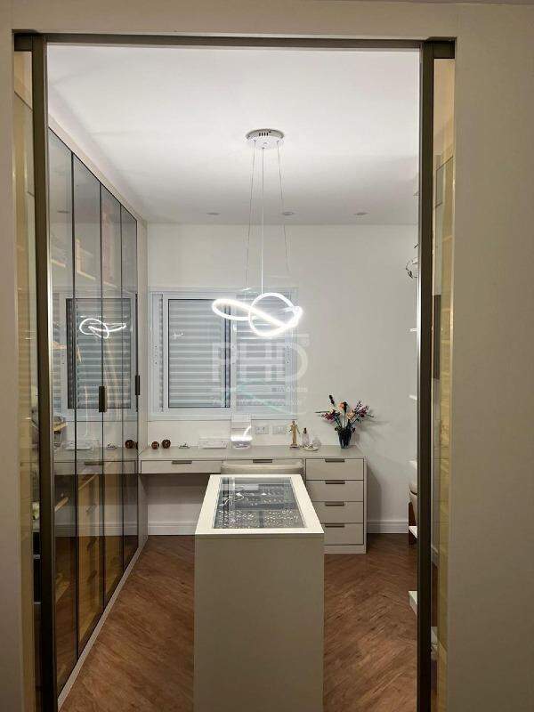 Apartamento à venda com 2 quartos, 128m² - Foto 9