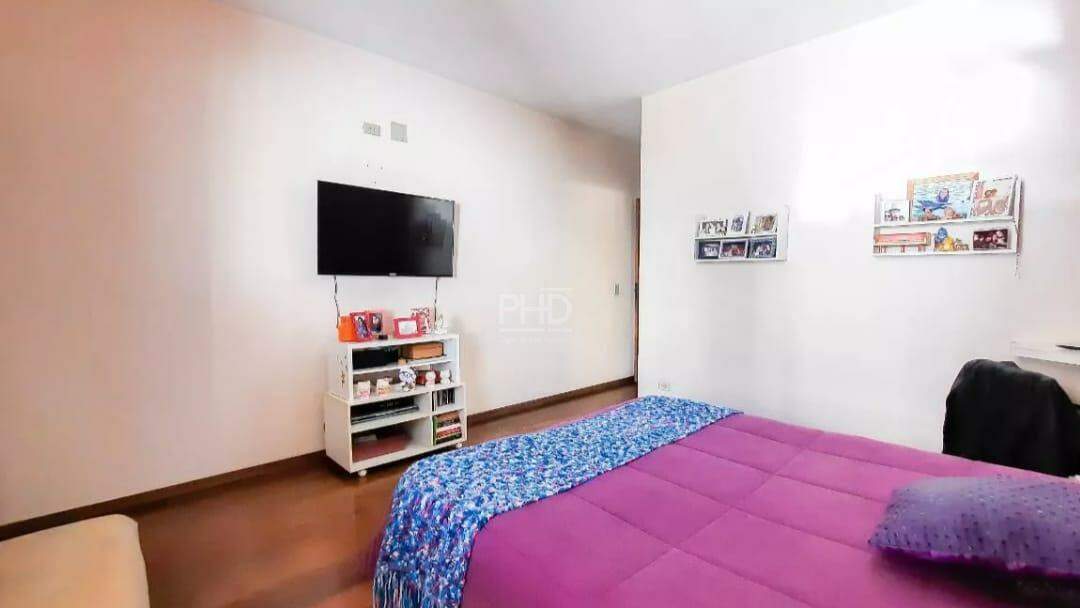 Sobrado para alugar com 4 quartos, 313m² - Foto 19