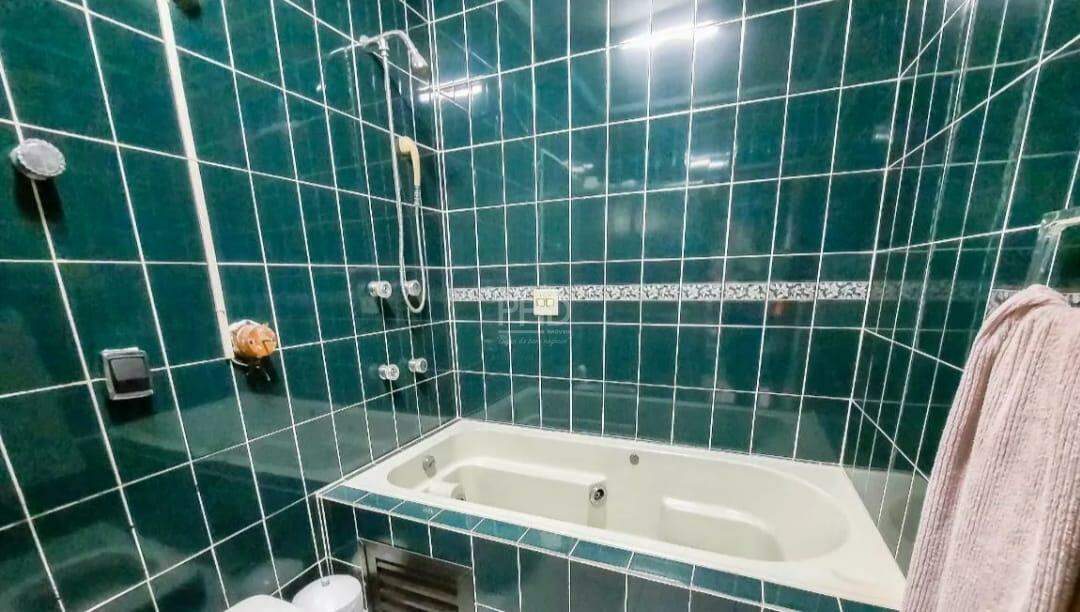 Sobrado para alugar com 4 quartos, 313m² - Foto 30