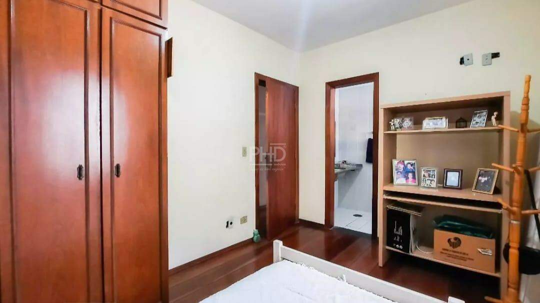 Sobrado para alugar com 4 quartos, 313m² - Foto 21