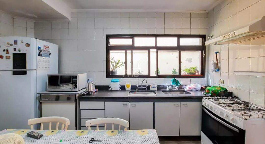 Sobrado para alugar com 4 quartos, 313m² - Foto 7