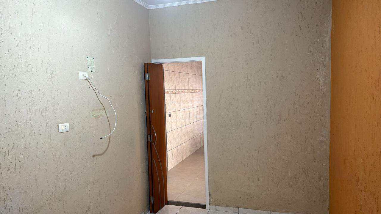 Casa à venda com 2 quartos, 85m² - Foto 4