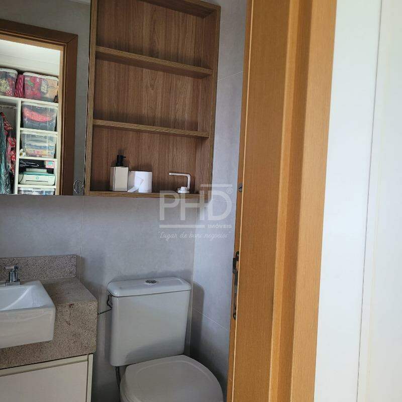 Apartamento à venda com 3 quartos, 133m² - Foto 13