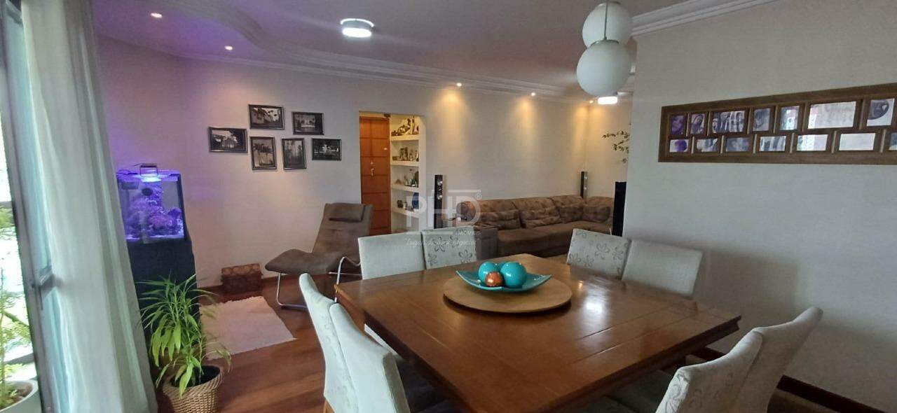 Apartamento à venda com 4 quartos, 180m² - Foto 5