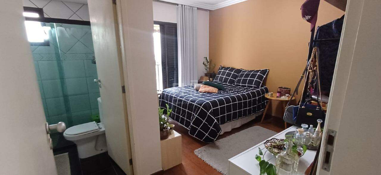 Apartamento à venda com 4 quartos, 180m² - Foto 12