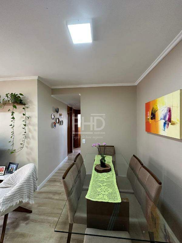 Apartamento à venda com 3 quartos, 65m² - Foto 4