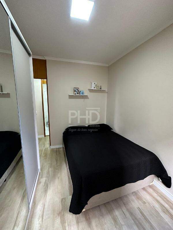 Apartamento à venda com 3 quartos, 65m² - Foto 11