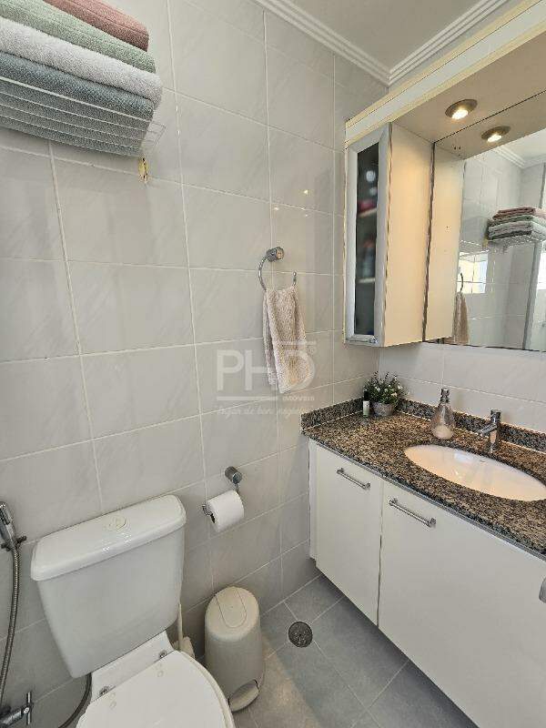 Apartamento à venda com 3 quartos, 68m² - Foto 21