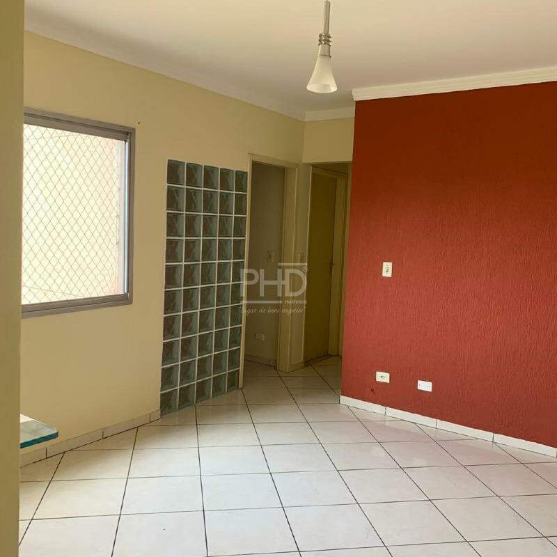 Apartamento à venda com 3 quartos, 70m² - Foto 1