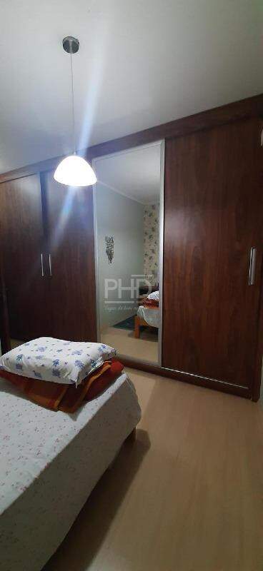 Sobrado à venda com 7 quartos, 330m² - Foto 26