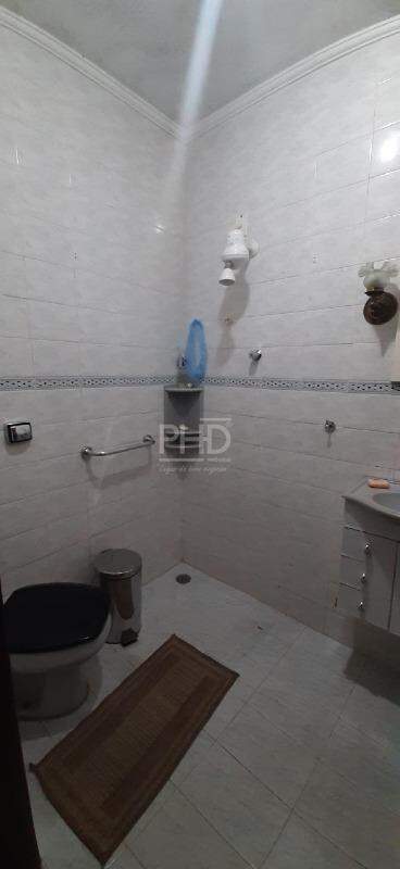 Sobrado à venda com 7 quartos, 330m² - Foto 33