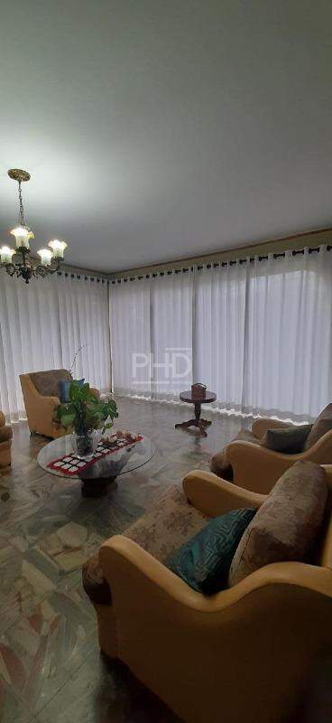 Sobrado para alugar com 7 quartos, 330m² - Foto 4