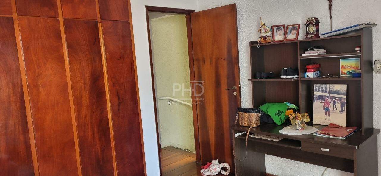 Casa à venda com 3 quartos, 159m² - Foto 14