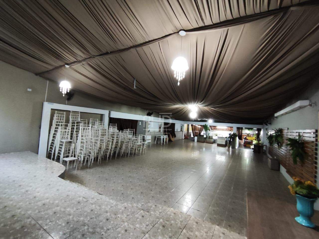 Depósito-Galpão-Armazém para alugar, 200m² - Foto 1