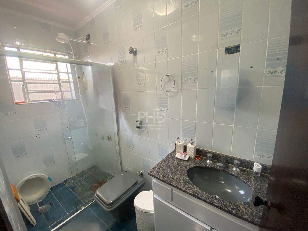 Casa para alugar com 5 quartos, 360m² - Foto 14