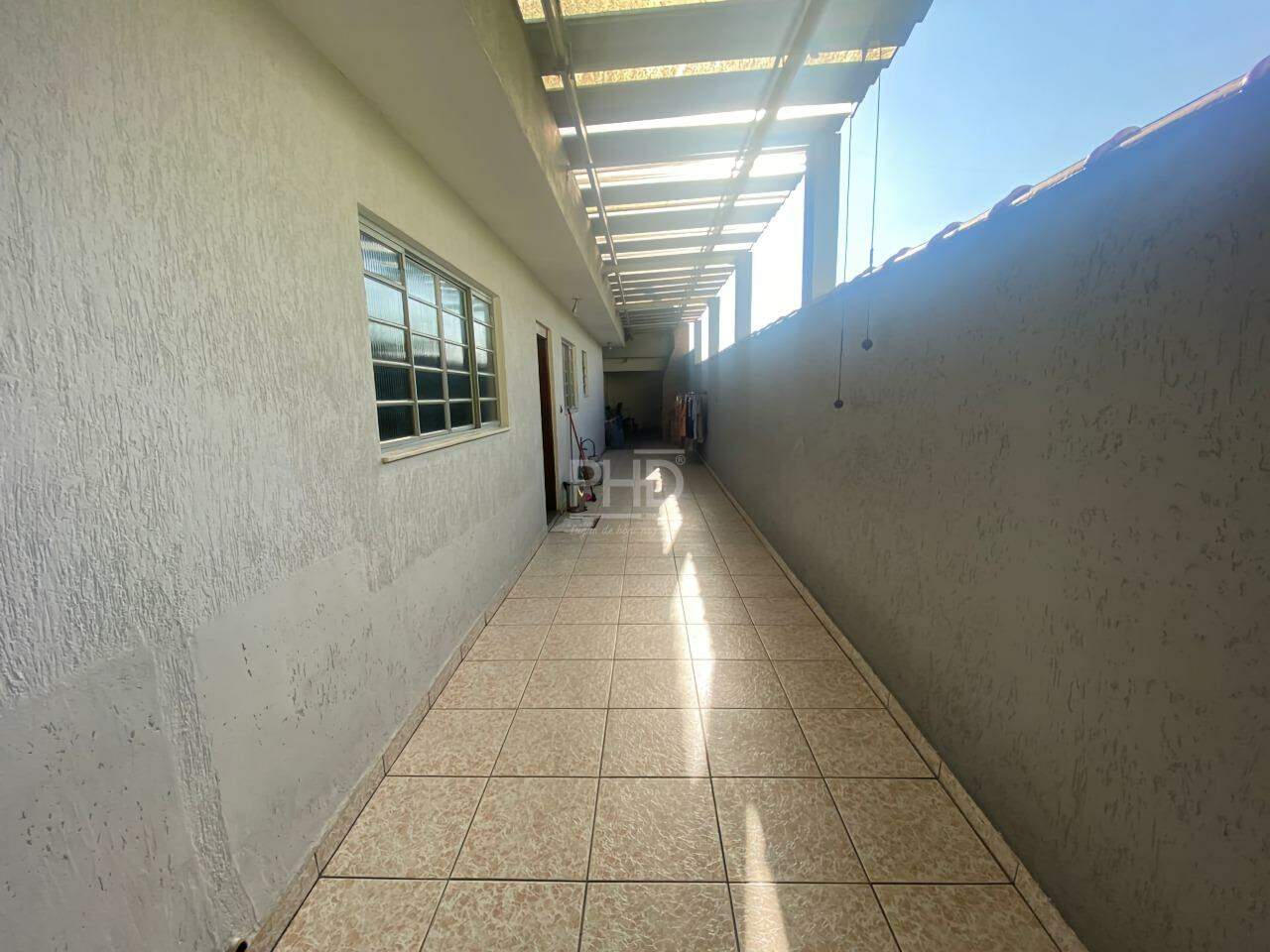 Casa para alugar com 5 quartos, 360m² - Foto 20