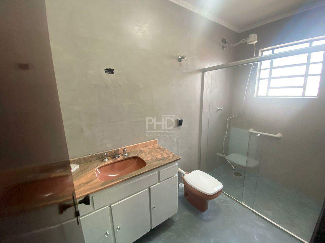 Casa para alugar com 5 quartos, 360m² - Foto 15