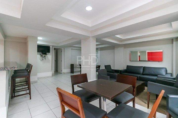 Apartamento para alugar com 2 quartos, 46m² - Foto 15