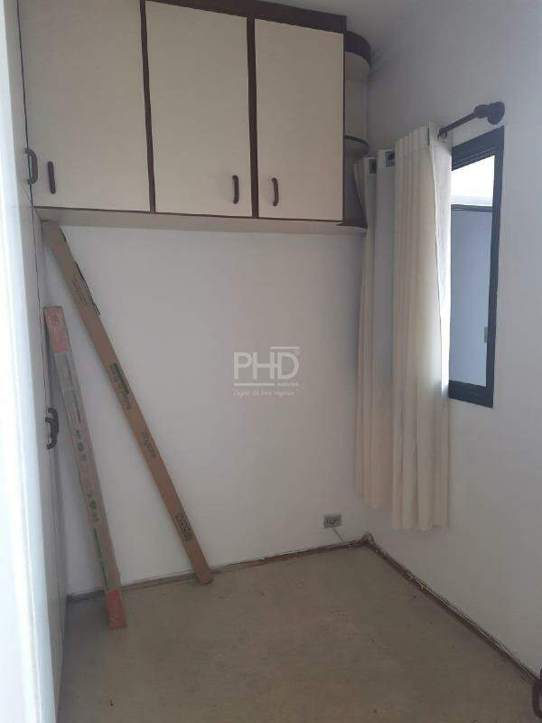 Apartamento à venda com 2 quartos, 74m² - Foto 11