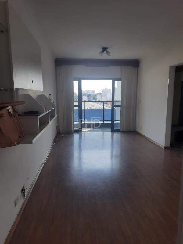 Apartamento à venda com 2 quartos, 74m² - Foto 2