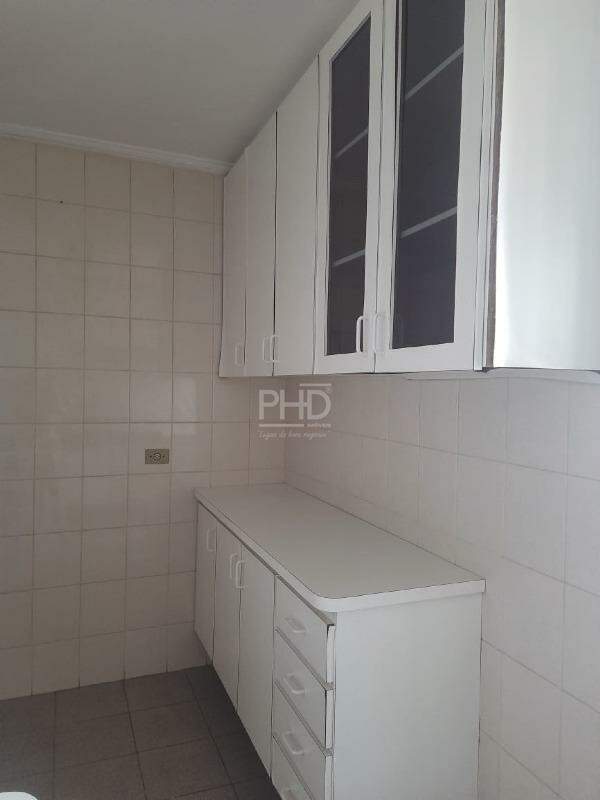 Apartamento à venda com 2 quartos, 74m² - Foto 5