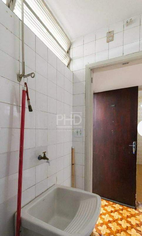 Apartamento à venda com 1 quarto, 56m² - Foto 13