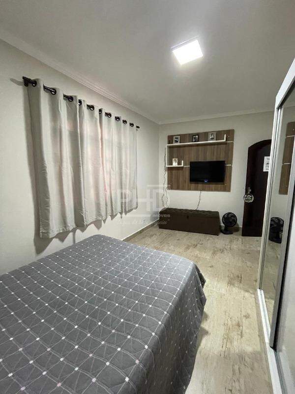 Sobrado à venda com 3 quartos, 263m² - Foto 14