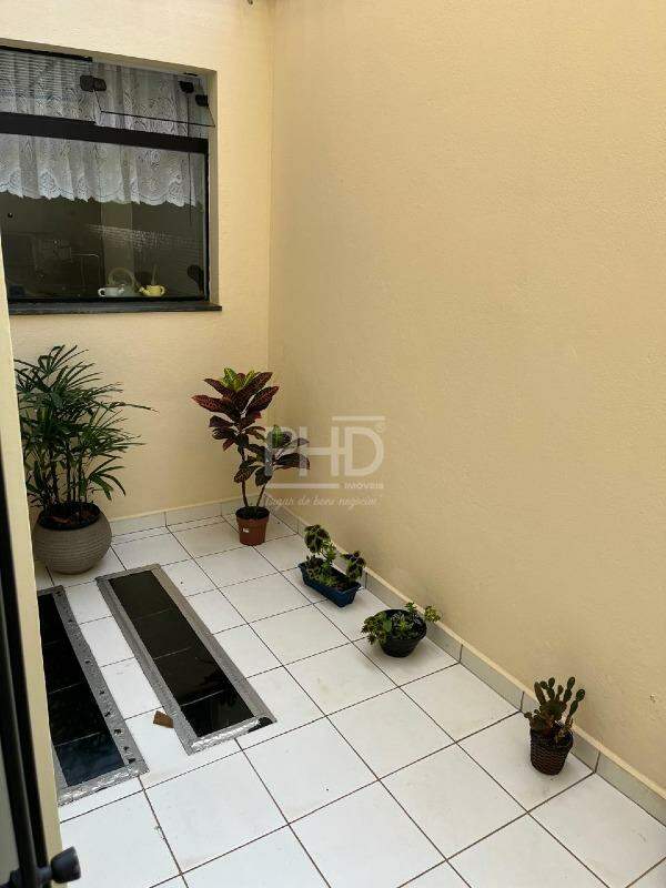 Sobrado à venda com 3 quartos, 380m² - Foto 39