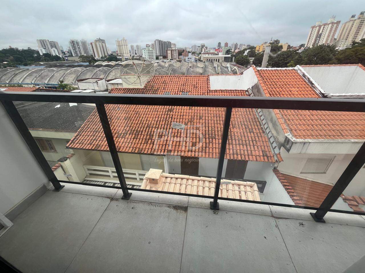 Sobrado à venda com 3 quartos, 200m² - Foto 25