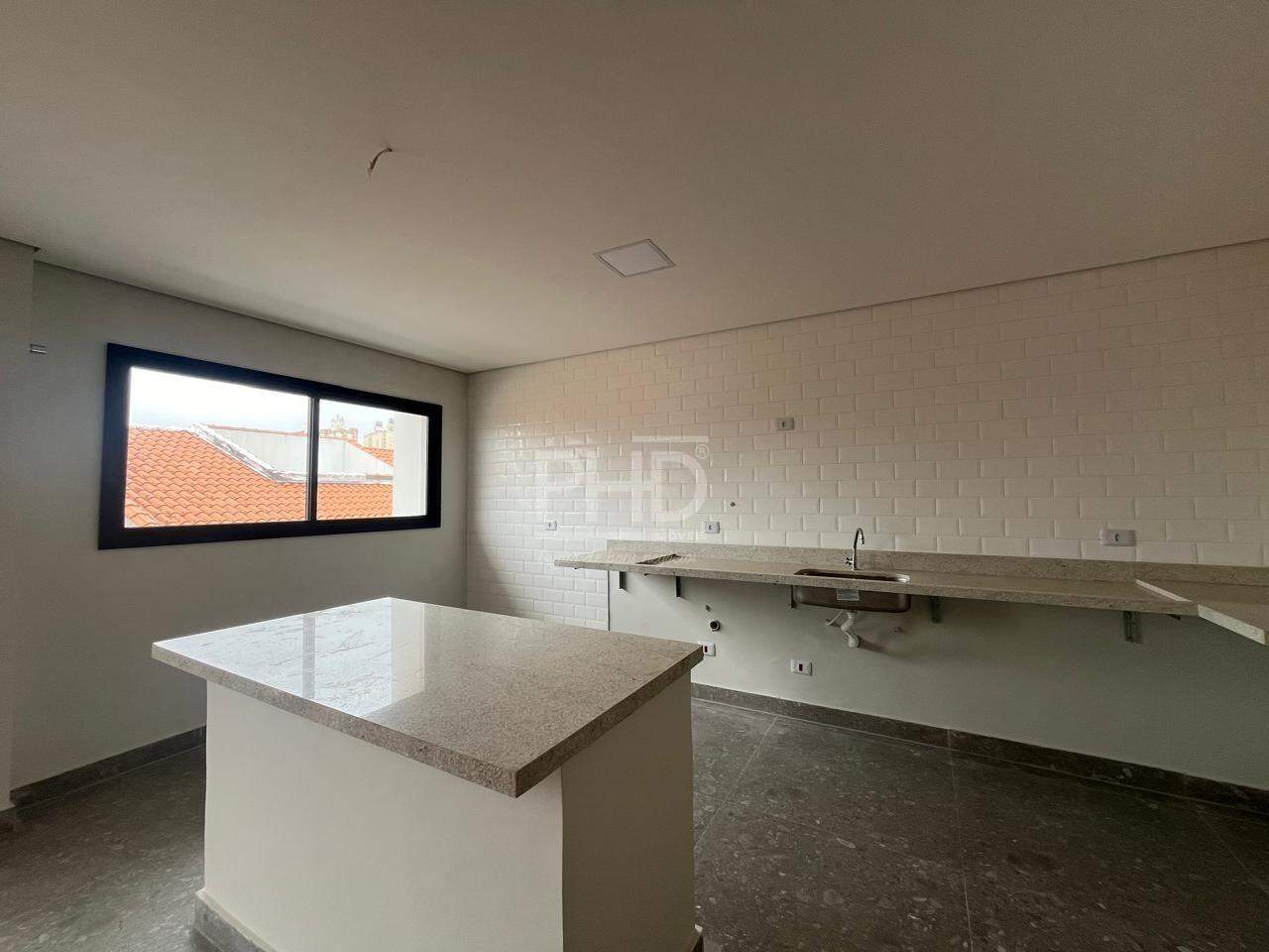 Sobrado à venda com 3 quartos, 200m² - Foto 4