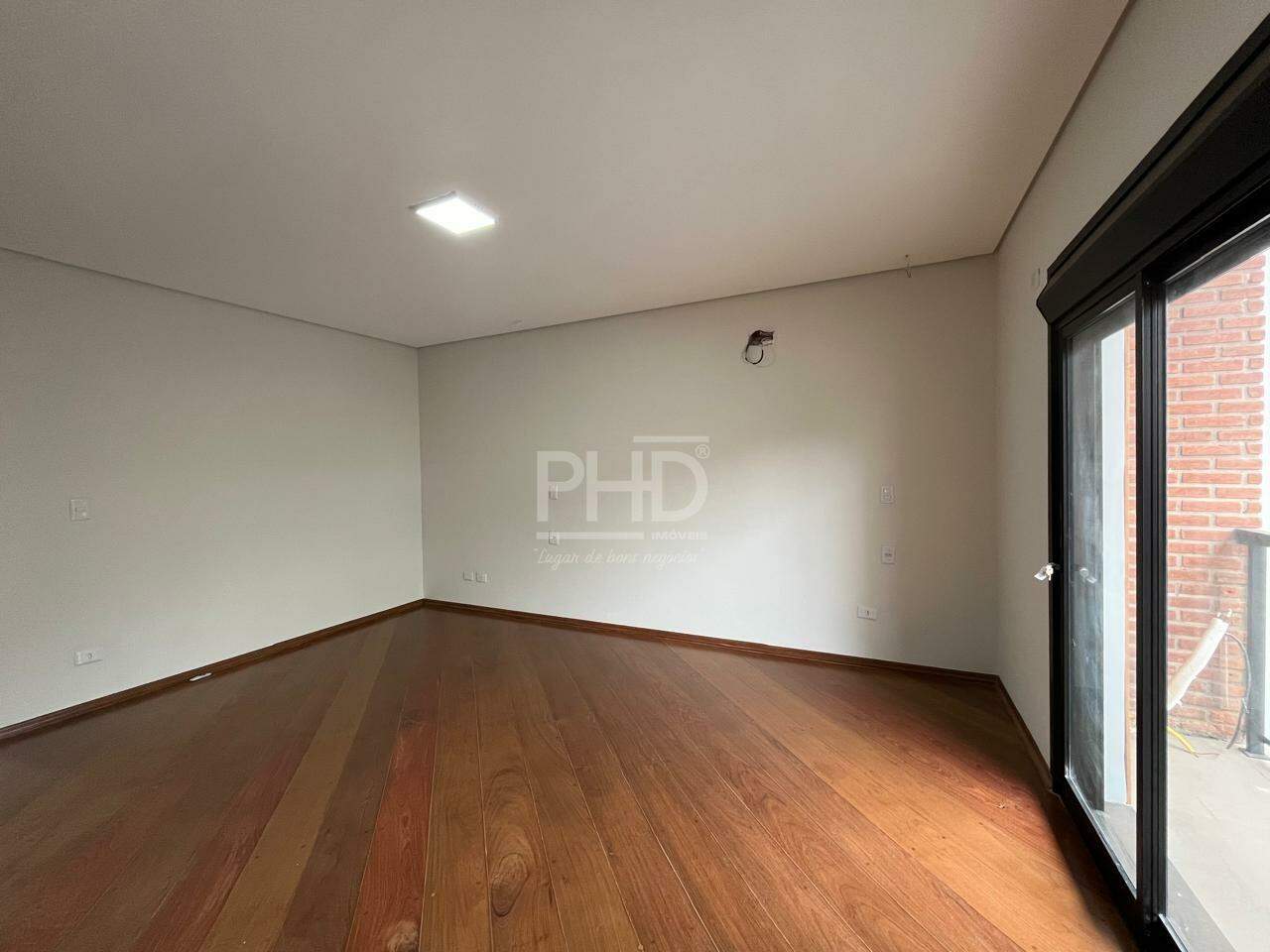 Sobrado à venda com 3 quartos, 200m² - Foto 10