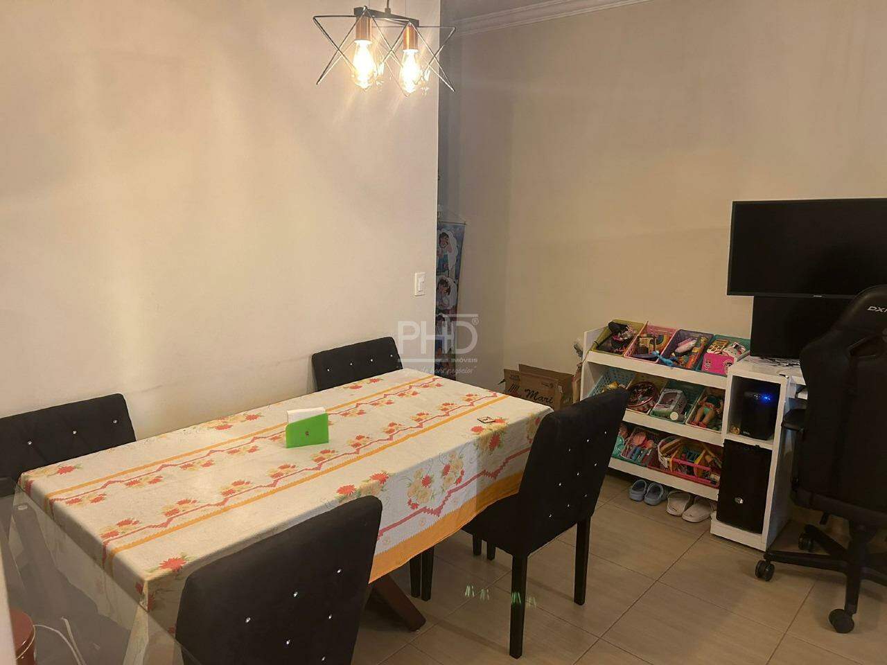 Apartamento à venda com 2 quartos, 67m² - Foto 3