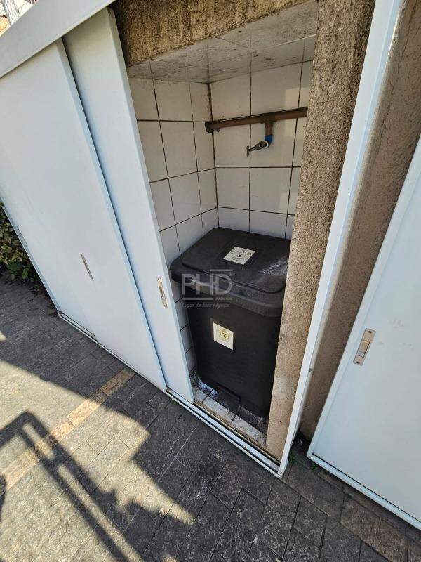 Prédio Inteiro à venda com 2 quartos, 210m² - Foto 29