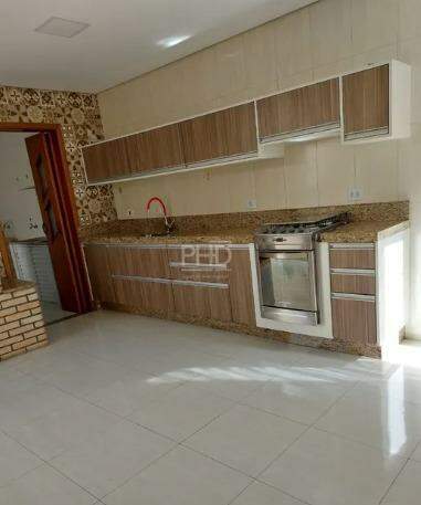 Casa à venda com 3 quartos, 193m² - Foto 12