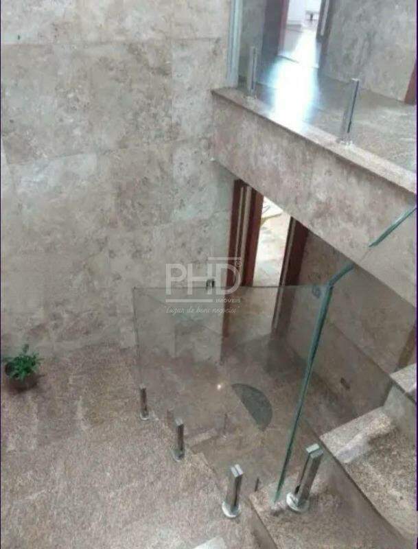 Sobrado à venda com 4 quartos, 344m² - Foto 12