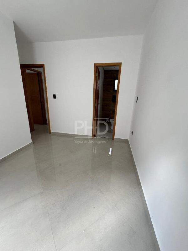 Apartamento à venda com 2 quartos, 84m² - Foto 3