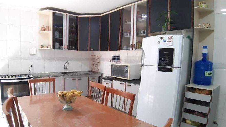 Sobrado à venda com 3 quartos, 166m² - Foto 4